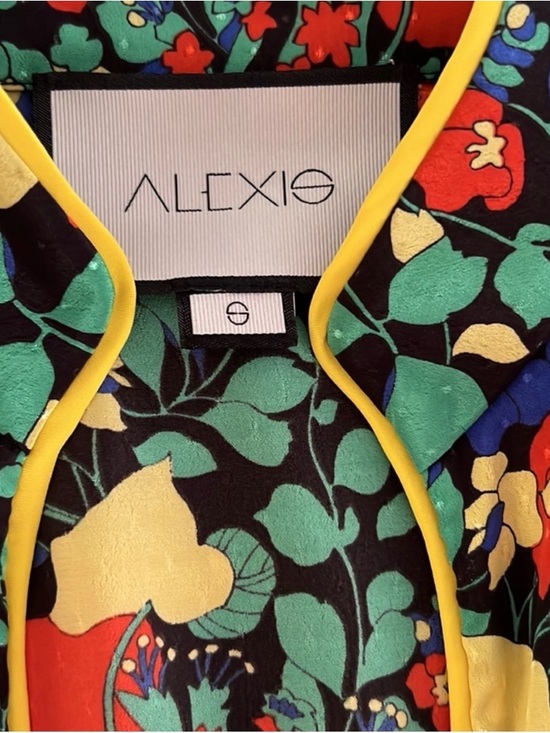 Alexis Tops - ALEXIS Floral Top with Yellow Piping Small
